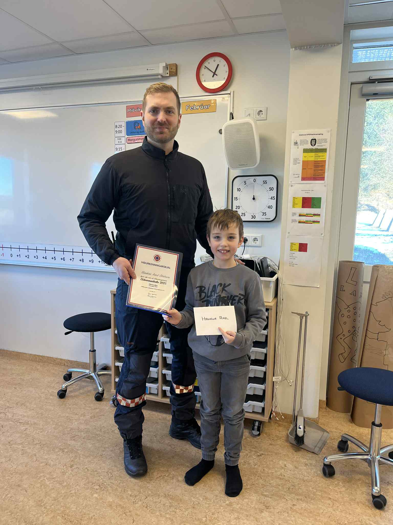 Nemendur í 3. bekk tóku þátt í eldvarnargetraun og nemandi úr Grunnskóla Borgarfjarðar, Varmalandsdeild hlaut verðlaun